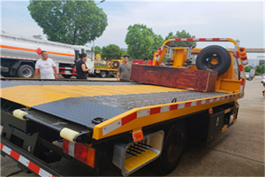 和林格尔附近拖车电话号码服务