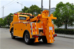 和林格尔高速路拖车费